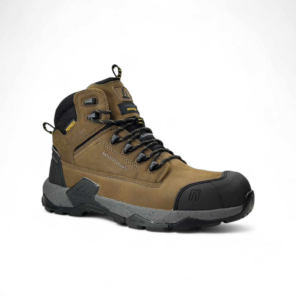 Zapato de Seguridad Impermeable Cuero Nobuck Viper CT Para Hombre